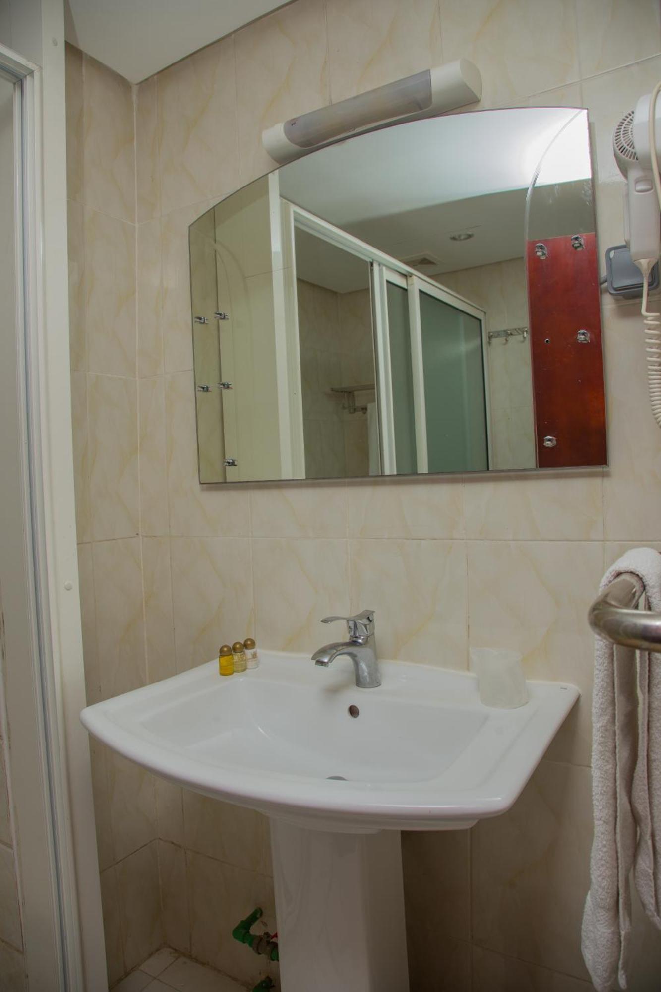 Hotel La Rose Blanche Abidjan Eksteriør billede