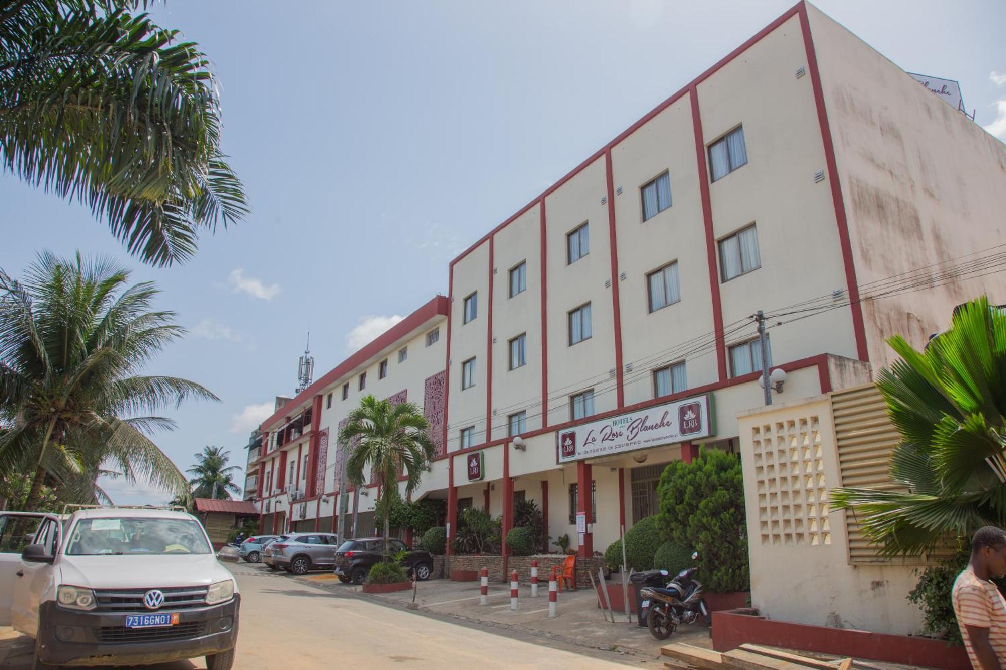 Hotel La Rose Blanche Abidjan Eksteriør billede